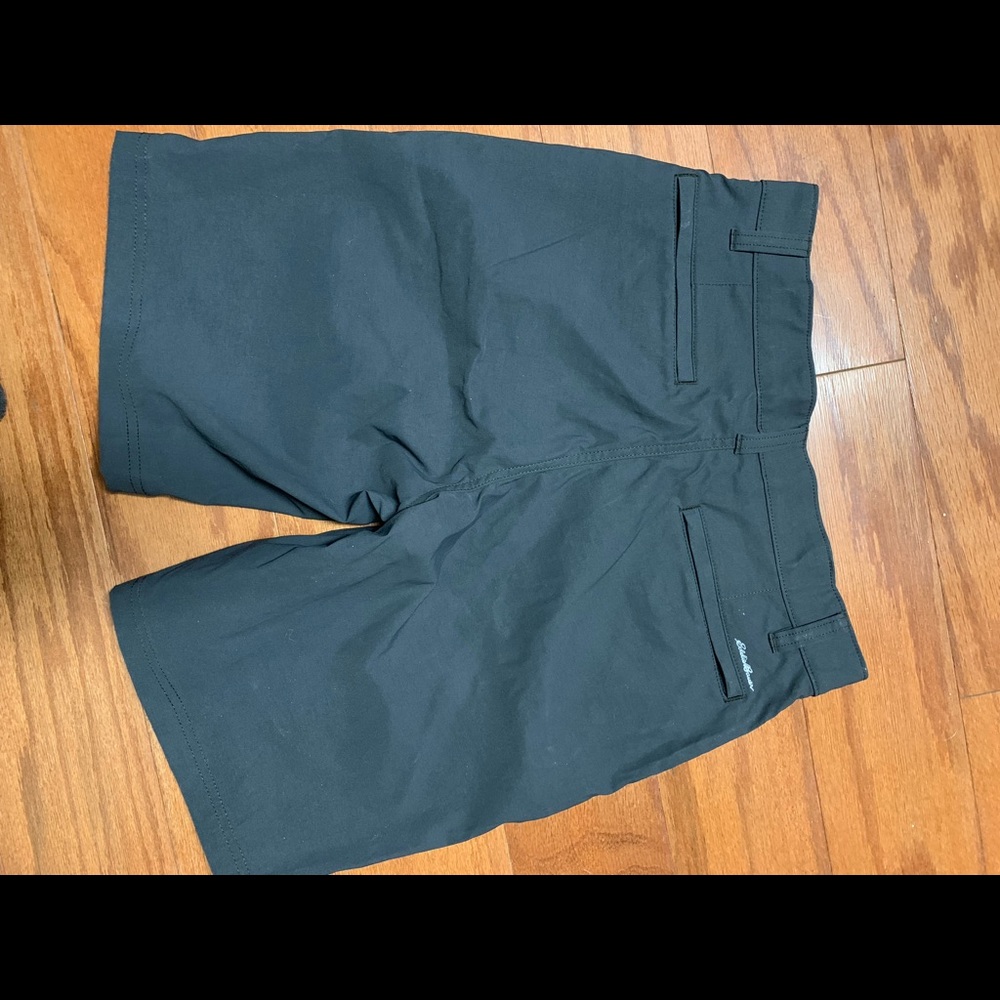 Eddie Bauer Slate Horizon Guide Chino Shorts - Picture 2 of 8